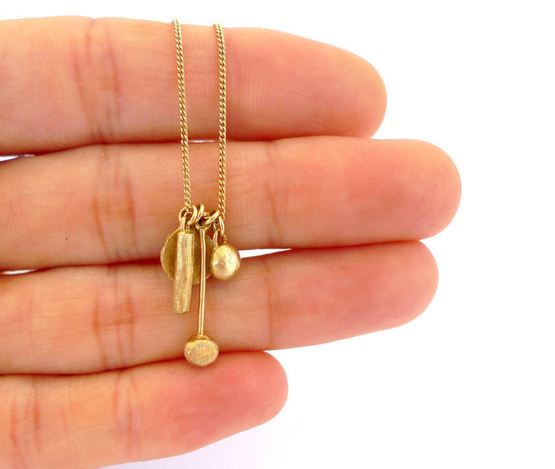 Tiny Plate Pendant